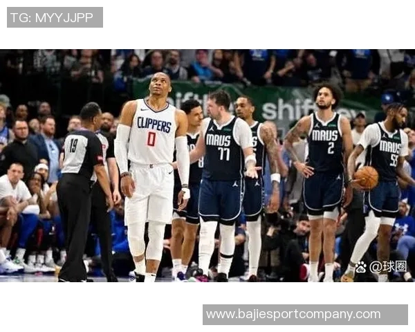 曼恩半场表现惊艳五投全中三分两中助球队取得领先