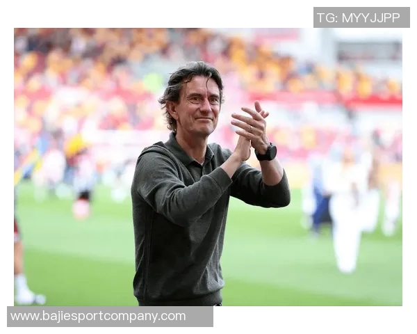 弗兰克确认热刺一月必将引援只谈梅罗不涉及其他球员 弗兰克确认热刺一月必将引援只谈梅罗不涉及其他球员