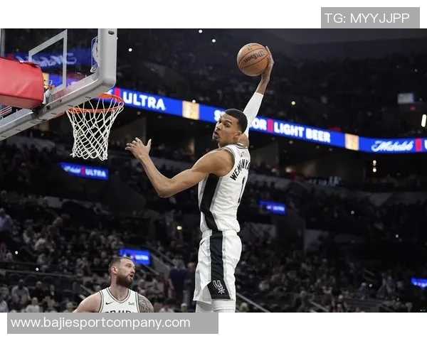 文班谈NBA杯夺冠意义竞争者的渴望与每场胜利的追求